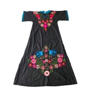 Vtg Authentic Mexican Embroidered Handmade Birds Floral Maxi Dress